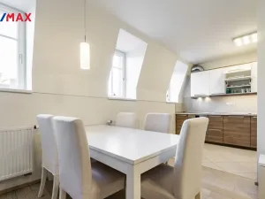 Prodej činžovního domu, Karlovy Vary, Bulharská, 635 m2