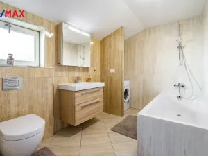 Prodej činžovního domu, Karlovy Vary, Bulharská, 635 m2