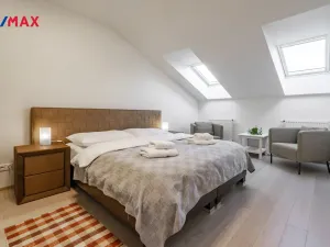 Prodej činžovního domu, Karlovy Vary, Bulharská, 635 m2