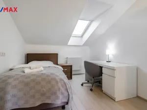 Prodej činžovního domu, Karlovy Vary, Bulharská, 635 m2