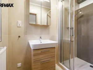 Prodej činžovního domu, Karlovy Vary, Bulharská, 635 m2