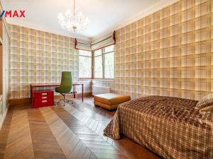 Prodej bytu 6+kk a větší, Karlovy Vary, U Imperiálu, 251 m2