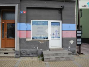 Prodej komerční nemovitosti, Karlovy Vary - Dvory, Chebská, 34 m2