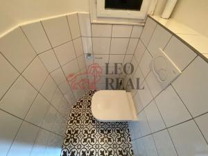 Pronájem bytu 1+kk, Praha - Smíchov, Stroupežnického, 36 m2