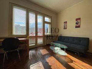 Pronájem bytu 1+kk, Praha - Smíchov, Stroupežnického, 36 m2