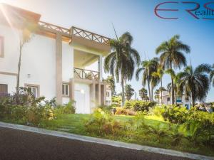 Prodej pozemku pro bydlení, Imbert, Dominikánská republika, 396 m2