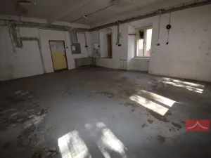 Pronájem komerční nemovitosti, Pelhřimov, Svatovítské náměstí, 175 m2