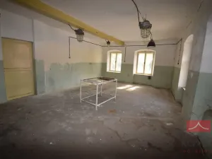 Pronájem komerční nemovitosti, Pelhřimov, Svatovítské náměstí, 175 m2