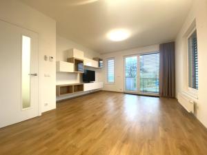 Pronájem bytu 3+kk, Praha - Lipence, Černošická, 90 m2