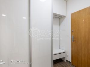 Prodej bytu 3+kk, Praha - Ďáblice, Ďáblická, 82 m2