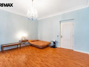 Prodej bytu 3+1, Karlovy Vary, Mariánskolázeňská, 119 m2