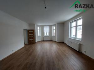 Prodej bytu 1+1, Aš, Slovanská, 68 m2