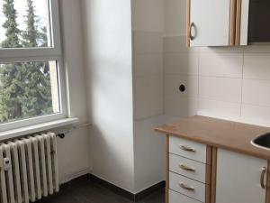 Pronájem kanceláře, Olomouc - Chválkovice, 318 m2