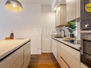 Prodej bytu 3+kk, Praha - Hlubočepy, Pod Žvahovem, 84 m2