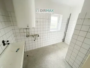 Prodej výrobních prostor, Klatovy - Luby, 3000 m2