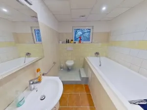 Prodej činžovního domu, Karlovy Vary, Okružní, 556 m2