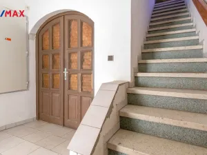 Prodej činžovního domu, Dašice, náměstí T. G. Masaryka, 450 m2