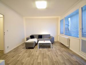 Pronájem bytu 2+1, Brno - Bohunice, Okrouhlá, 45 m2