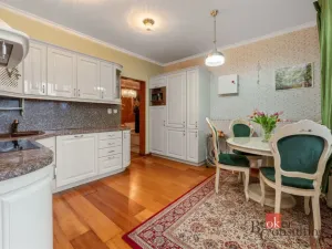 Prodej bytu 3+1, Liberec - Liberec VI-Rochlice, Nádvorní, 83 m2