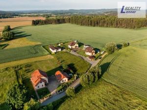 Prodej pozemku pro bydlení, Klučenice, 1760 m2