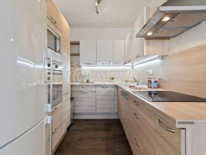 Prodej bytu 3+kk, Praha - Bohnice, Cafourkova, 58 m2