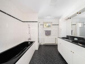 Prodej rodinného domu, Rosice, Litostrovská, 228 m2