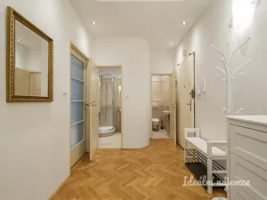 Pronájem bytu 2+kk, Praha - Vinohrady, náměstí Jiřího z Lobkovic, 78 m2