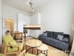 Pronájem bytu 2+kk, Praha - Smíchov, Strakonická, 44 m2