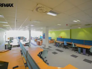 Pronájem kanceláře, Pardubice - Zelené Předměstí, Masarykovo náměstí, 321 m2