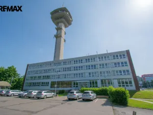 Pronájem kanceláře, Pardubice - Zelené Předměstí, Masarykovo náměstí, 321 m2