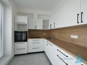 Pronájem bytu 2+kk, Nová Paka, P. Bezruče, 67 m2
