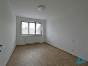 Pronájem bytu 2+kk, Nová Paka, P. Bezruče, 67 m2
