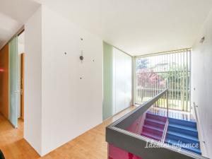Pronájem atypického bytu, Šestajovice, K Úvozu, 280 m2