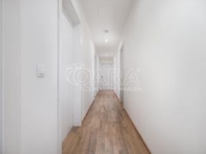 Prodej bytu 5+kk, Praha - Hlubočepy, Benešova, 140 m2