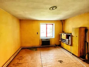 Prodej komerční nemovitosti, Rtyně nad Bílinou - Malhostice, 10657 m2