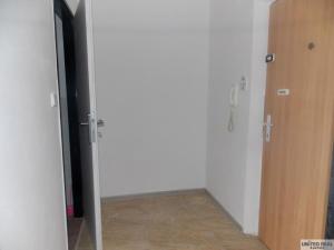 Pronájem bytu 1+kk, Pardubice - Polabiny, Brožíkova, 32 m2
