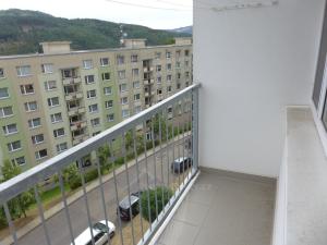 Prodej bytu 3+1, Děčín - Děčín IX-Bynov, Na Vyhlídce, 63 m2