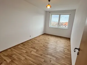 Pronájem bytu 3+1, Olomouc - Neředín, Letců, 74 m2