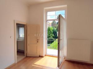 Pronájem bytu 2+1, Karlovy Vary - Drahovice, Zbrojnická, 55 m2