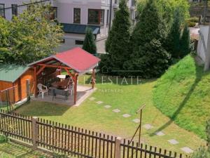 Pronájem bytu 2+1, Karlovy Vary - Drahovice, Zbrojnická, 55 m2