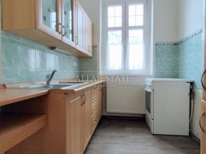 Pronájem bytu 2+1, Karlovy Vary - Drahovice, Zbrojnická, 55 m2