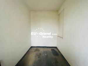 Pronájem skladu, Lipová, 26 m2