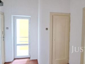 Pronájem bytu 2+1, Písek - Budějovické Předměstí, Mírové nám., 70 m2