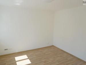 Pronájem bytu 1+kk, Most, Hollarova, 26 m2