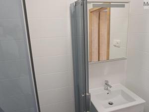 Pronájem bytu 1+kk, Most, Hollarova, 26 m2