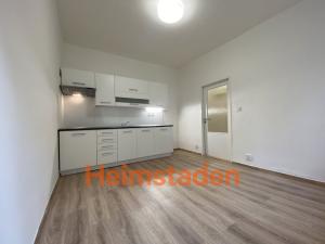 Pronájem bytu 1+kk, Havířov - Město, Rossenbergových, 18 m2