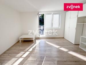 Pronájem bytu 1+kk, Zlín - Malenovice, Švermova, 28 m2