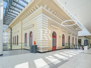 Pronájem ordinace, Liberec, nám. Soukenné, 45 m2