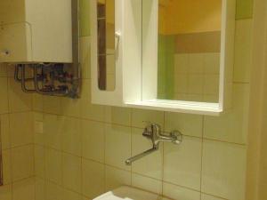 Pronájem bytu 1+kk, Praha - Strašnice, Věšínova, 28 m2