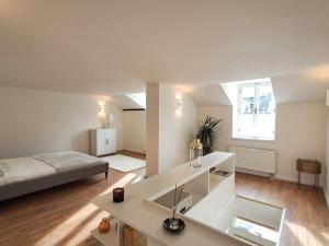 Prodej bytu 4+1, Karlovy Vary, Vřídelní, 127 m2